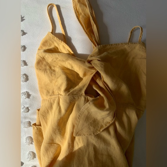 Linen Sundress - Picture 2 of 5